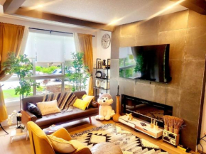 Welcome to Happy Place where Cozy Comfort Meets Exquisite Luxury